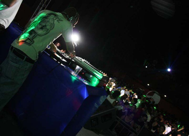 Thellus_West Side DJs 03-01-2011 (72).jpg